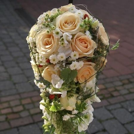 Rosenzauber - Der Blumenladen in Beutelsbach Hochzeitsfloristik